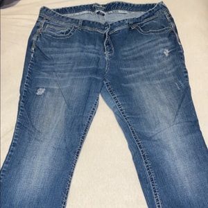 Amethyst jeans size 20